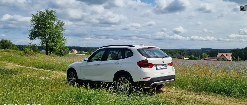 BMW X1 cena 55600 przebieg: 104000, rok produkcji 2012 z Kielce małe 562